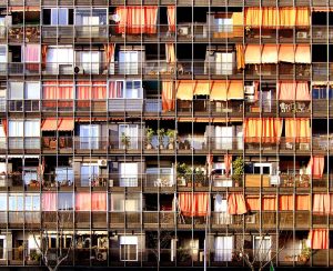 many rooms