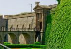 ingang kasteel montjuic