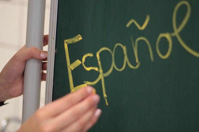 espanol op bord geschreven