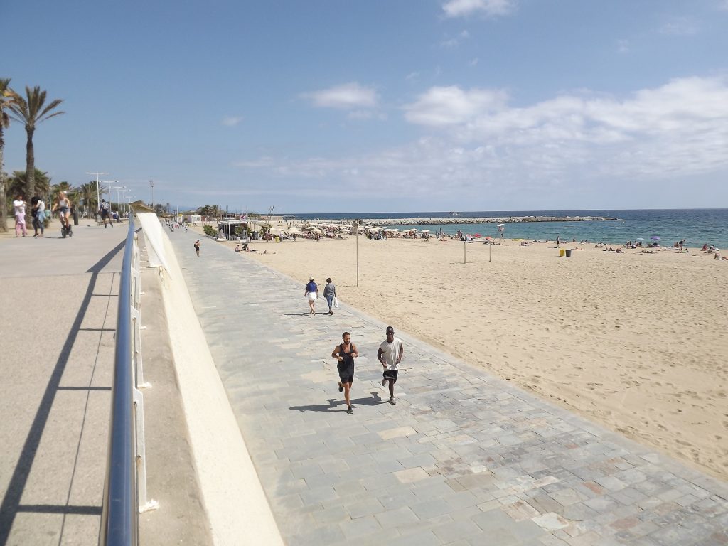 strand en boulevard barcelona