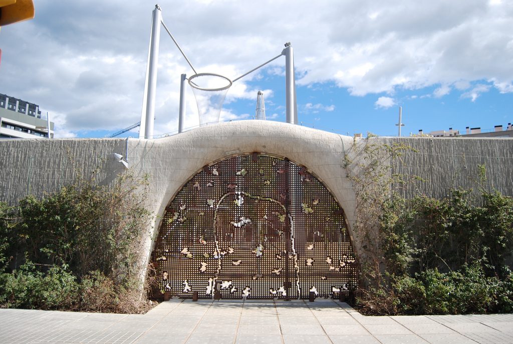 ingang naar park in Poblenou